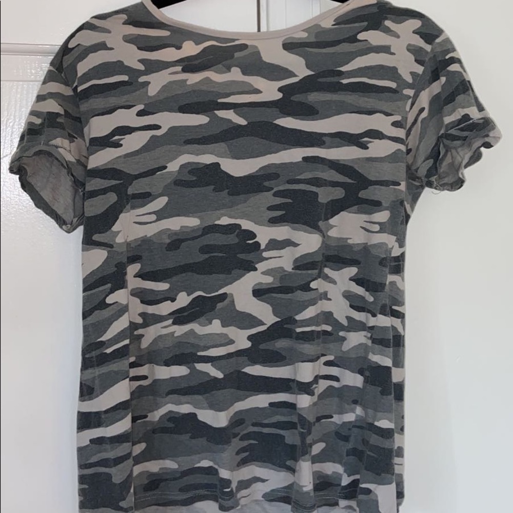 Forever 21 shirt